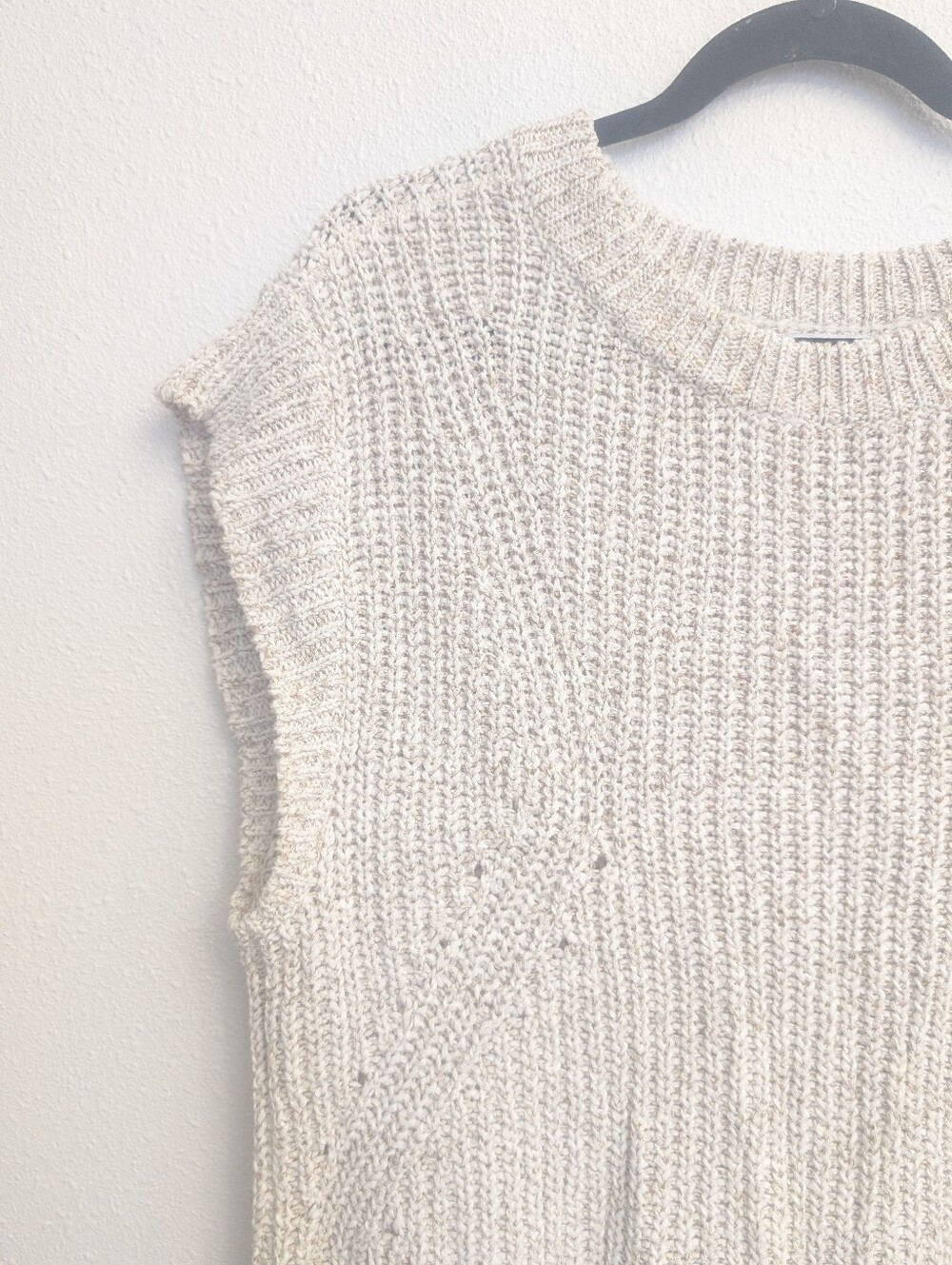 Old Navy Lightweight Shaker-Stitch Short-Sleeve Sweater Oatmeal Size Small - Picture 4 of 7